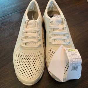 Croc sneakers- white